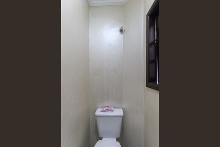 Casa para alugar com 120m², 3 quartos e 4 vagas Casa para alugar com 120m², 3 quartos e 4 vagasLavabo