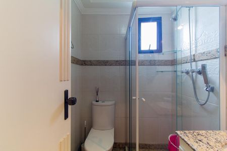 Apartamento à venda com 115m², 3 quartos e 3 vagasBanheiro da Suíte 2