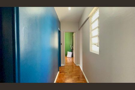 Corredor de apartamento para alugar com 3 quartos, 110m² em Bela Vista, São Paulo