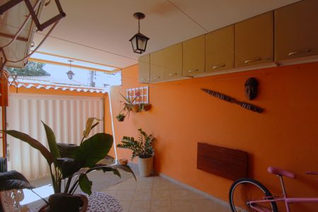 Casa de condomínio à venda com 70m², 3 quartos e 1 vagaGaragem