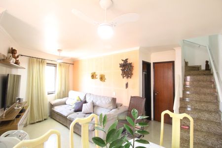 Sala de casa de condomínio à venda com 3 quartos, 70m² em Anil, Rio de Janeiro