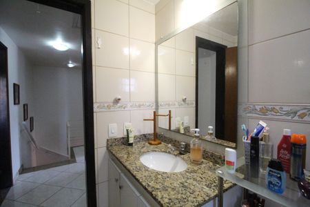 Casa de condomínio à venda com 70m², 3 quartos e 1 vagaBanheiro social