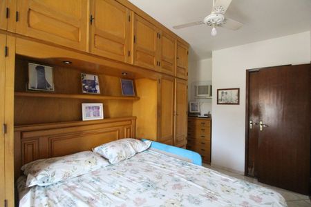 Casa de condomínio à venda com 70m², 3 quartos e 1 vagaSuíte