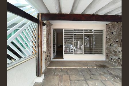 Casa à venda com 105m², 2 quartos e 2 vagas Casa à venda com 105m², 2 quartos e 2 vagasGaragem