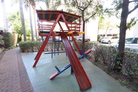 Apartamento para alugar com 61m², 3 quartos e 1 vagaÁrea comum - Playground