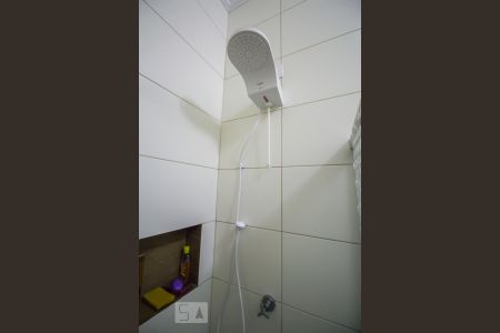 Casa à venda com 180m², 5 quartos e 5 vagas Casa à venda com 180m², 5 quartos e 5 vagasBanheiro social 2