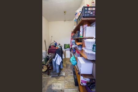 Casa à venda com 180m², 5 quartos e 5 vagas Casa à venda com 180m², 5 quartos e 5 vagasDespensa