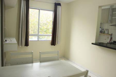 Sala de apartamento para alugar com 2 quartos, 48m² em Vila Florida, Guarulhos