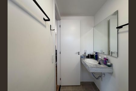 Apartamento à venda com 48m², 2 quartos e 1 vaga Apartamento à venda com 48m², 2 quartos e 1 vagaBanheiro