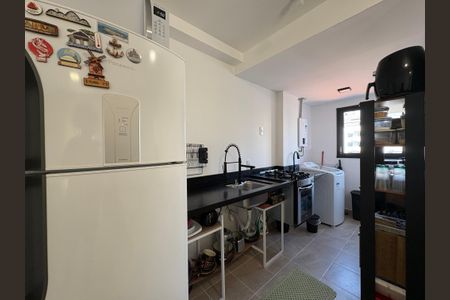 Apartamento à venda com 48m², 2 quartos e 1 vaga Apartamento à venda com 48m², 2 quartos e 1 vagaCozinha