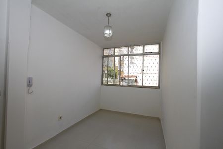 Apartamento à venda com 75m², 3 quartos e 1 vagaSala