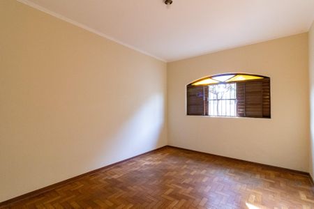Quarto 1 de casa à venda com 3 quartos, 120m² em Parque São Quirino, Campinas