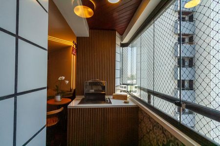 Apartamento à venda com 138m², 6 quartos e 2 vagasVista do Quarto 1