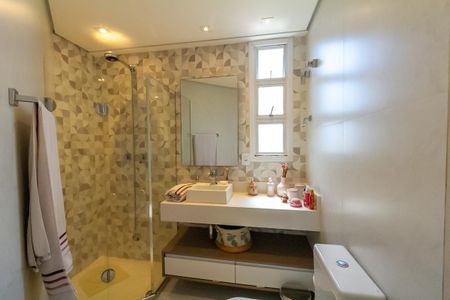 Apartamento à venda com 138m², 6 quartos e 2 vagasBanheiro da Suíte 3