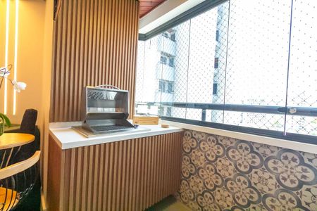 Apartamento à venda com 138m², 6 quartos e 2 vagasVaranda da Sala