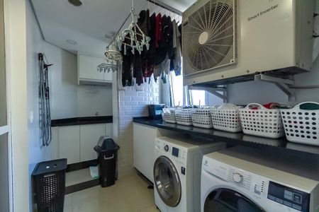 Apartamento à venda com 138m², 6 quartos e 2 vagasÁrea de Serviço