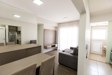 Sala de apartamento para alugar com 2 quartos, 65m² em Ponte Preta, Campinas