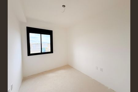 Apartamento à venda com 95m², 2 quartos e 2 vagasQuarto