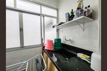 Apartamento para alugar com 102m², 2 quartos e 1 vagaÁrea de Serviço