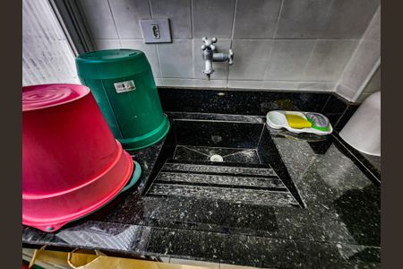 Apartamento para alugar com 102m², 2 quartos e 1 vagaÁrea de Serviço