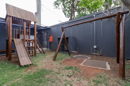 Apartamento à venda com 36m², 2 quartos e sem vagaÁrea comum - Playground