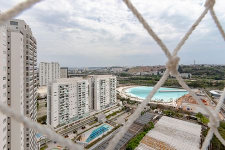 Apartamento à venda com 136m², 3 quartos e 2 vagas Apartamento à venda com 136m², 3 quartos e 2 vagasVista da Suíte 2
