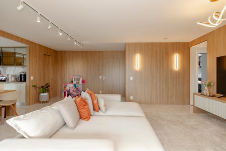 Apartamento à venda com 136m², 3 quartos e 2 vagas Apartamento à venda com 136m², 3 quartos e 2 vagasSala