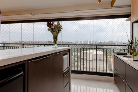 Apartamento à venda com 136m², 3 quartos e 2 vagas Apartamento à venda com 136m², 3 quartos e 2 vagasVaranda da Sala
