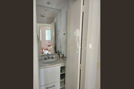 Apartamento à venda com 2 quartos, 63m² em Santo Amaro, São Paulo