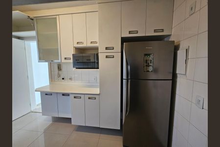 Apartamento para alugar com 120m², 3 quartos e 3 vagasCozinha