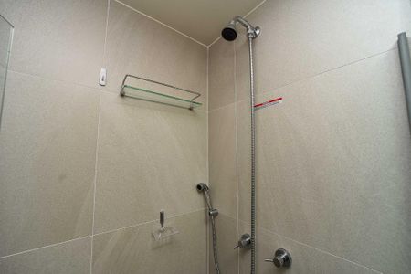 Apartamento à venda com 67m², 2 quartos e 1 vaga Apartamento à venda com 67m², 2 quartos e 1 vagaBanheiro Social