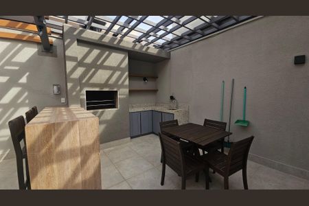 Apartamento à venda com 67m², 2 quartos e 1 vaga Apartamento à venda com 67m², 2 quartos e 1 vagaÁrea comum - Churrasqueira
