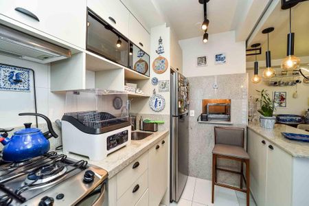 Apartamento à venda com 67m², 2 quartos e 1 vaga Apartamento à venda com 67m², 2 quartos e 1 vagaCozinha