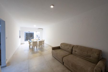 Sala de casa para alugar com 3 quartos, 200m² em Vila da Saúde, São Paulo