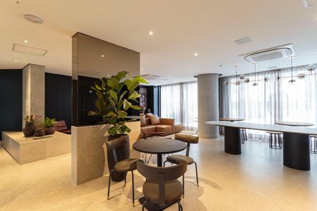 Studio à venda com 42m², 1 quarto e 1 vaga Studio à venda com 42m², 1 quarto e 1 vagaÁrea comum - Salão de festas