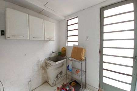 Casa à venda com 150m², 2 quartos e 2 vagas Casa à venda com 150m², 2 quartos e 2 vagasÁrea de Serviço