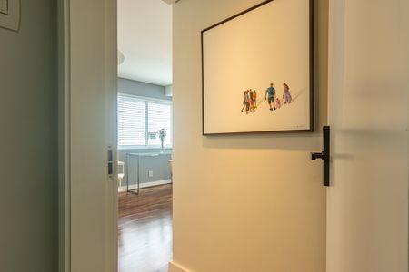 Hall de entrada de apartamento à venda com 1 quarto, 90m² em Itaim Bibi, São Paulo