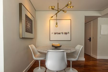 Sala de apartamento à venda com 1 quarto, 90m² em Itaim Bibi, São Paulo