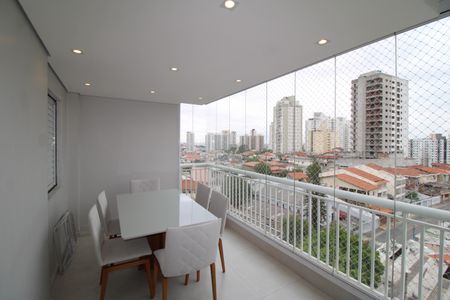 Apartamento à venda com 92m², 3 quartos e 2 vagasVaranda