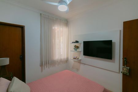 Apartamento à venda com 92m², 3 quartos e 1 vaga Apartamento à venda com 92m², 3 quartos e 1 vagaQuarto 2
