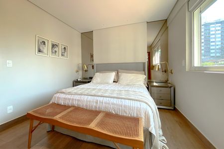 Apartamento para alugar com 175m², 3 quartos e 3 vagasSuíte