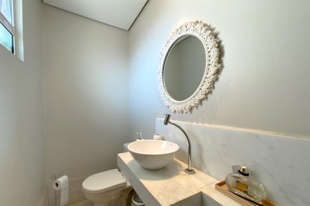 Apartamento para alugar com 175m², 3 quartos e 3 vagasLavabo