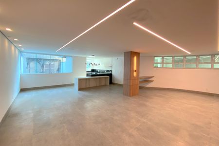 Apartamento para alugar com 175m², 3 quartos e 3 vagasÁrea comum - Salão de festas