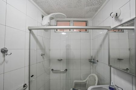 Apartamento à venda com 85m², 2 quartos e 1 vaga Apartamento à venda com 85m², 2 quartos e 1 vagaBanheiro da Suíte