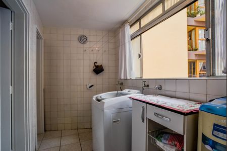 Apartamento à venda com 85m², 2 quartos e 1 vaga Apartamento à venda com 85m², 2 quartos e 1 vagaÁrea de Serviço