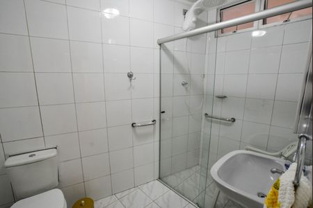 Apartamento à venda com 85m², 2 quartos e 1 vaga Apartamento à venda com 85m², 2 quartos e 1 vagaBanheiro da Suíte