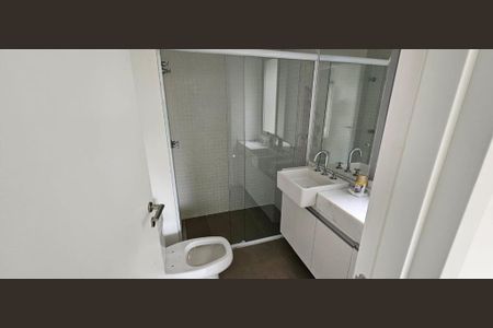 Apartamento à venda com 68m², 1 quarto e 2 vagasFoto 02