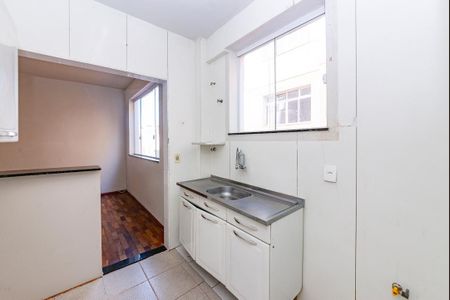 Apartamento à venda com 60m², 2 quartos e 1 vaga Apartamento à venda com 60m², 2 quartos e 1 vagaCozinha