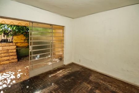 Sala de casa para alugar com 2 quartos, 360m² em Jardim Guanabara, Belo Horizonte