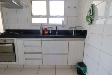 Cozinha de apartamento para alugar com 2 quartos, 105m² em Nova Aliança, Ribeirão Preto